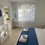 Vela Макарска