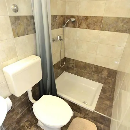Apartment Vela *