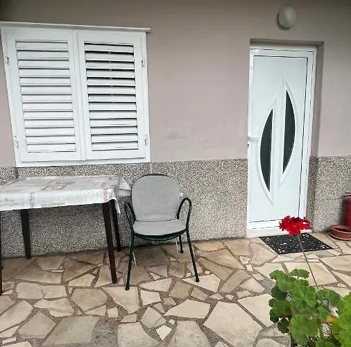 Vela Διαμέρισμα *